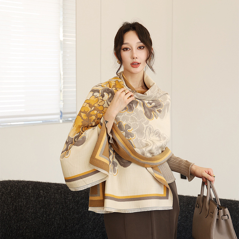 National Style Peony Winter Scarf for Women, Warm Double-Sided Thickened Retro Shawl, New Fashionable High-End Neck Warmer