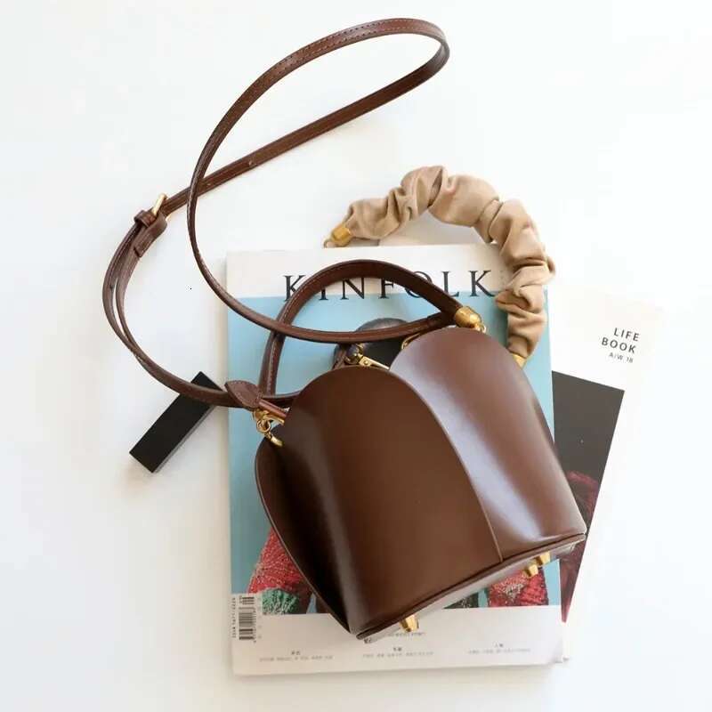 Mini Bucket Bag Women Solid Genuine Leather Ladies Crossbody Bags Wer Shape Tote designer handbags Purses 2025