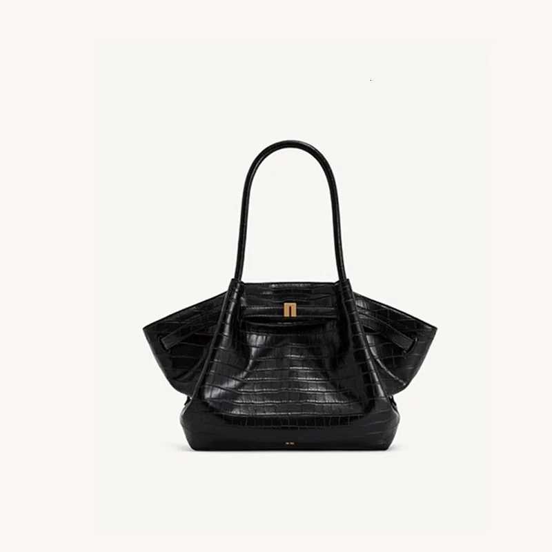 2025 Womens velvet leather single-shoulder hand-held dumpling bag single-shoulder crossbody bag simple yet luxurious tote bagT251110