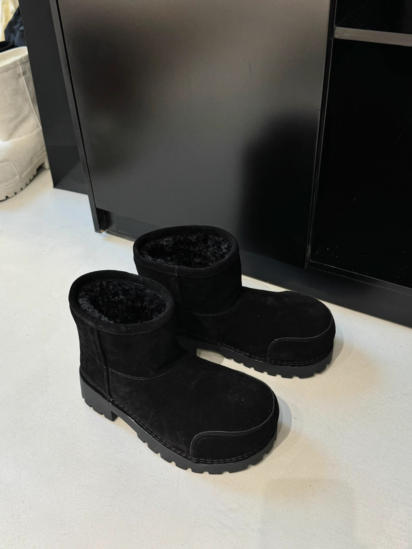 Free Shipping New Design Style Winter Platform Plush Lined Snow Boots Casual Fashion Boots Short Mid Calf Long Boots Sizes 35-42 Hot Sale