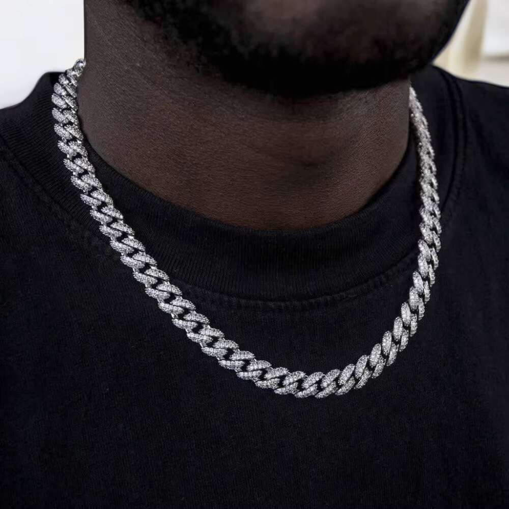 Customizable 14MM Cuban Link Chain Iced Out VVS Diamond 925 Silver Hiphop Moissanite Cuban Chain