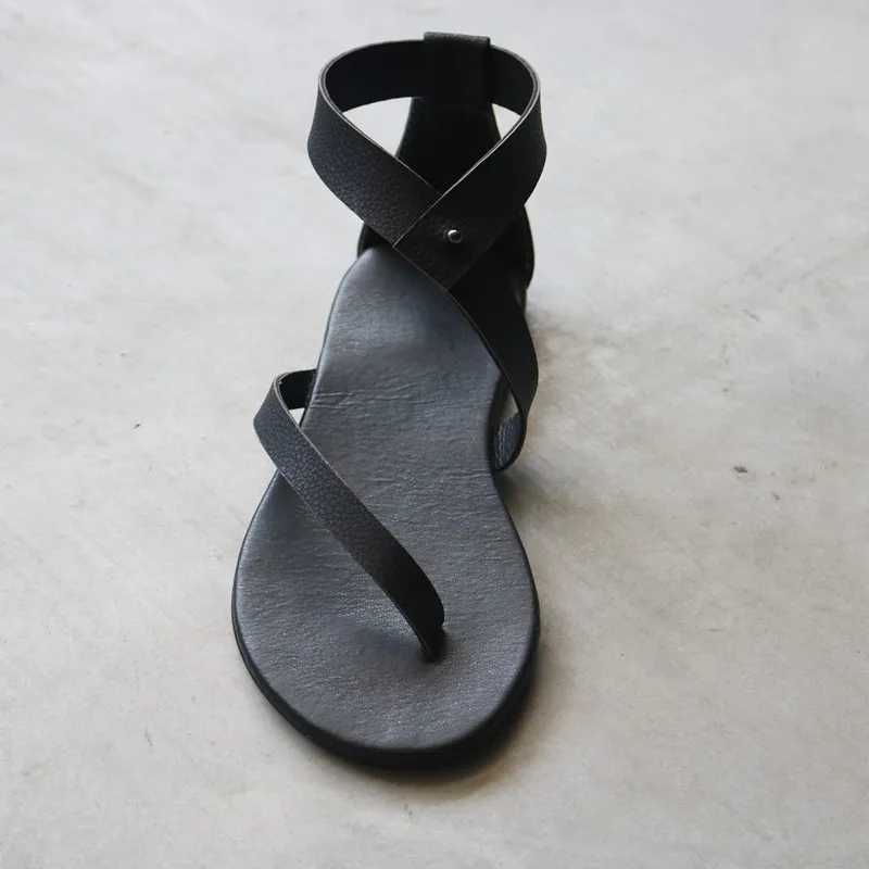 2025 Womens Apartment Sandals New Summer Shoes Fi Flip Womens Shoes Roman Black Sandals Classic Buckle Zapatos De MujerXJ250410