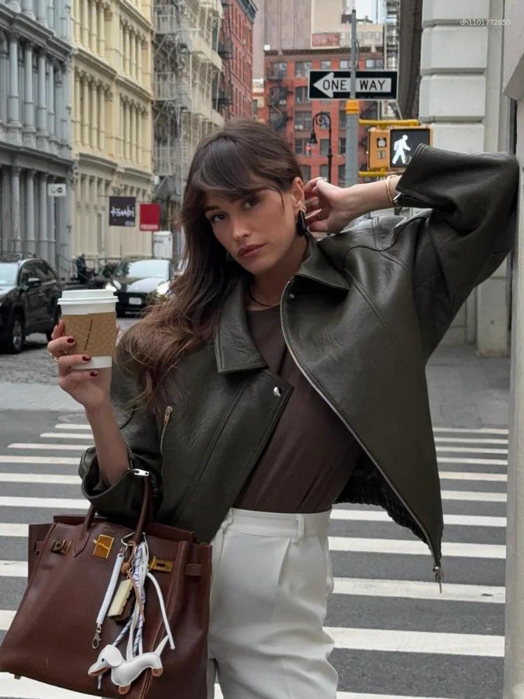 Women's Jackets Army Green Leather Pleated Jacket Vintage Casual Long Sleeved Elastic Waist Zipper Pocket Loose Wear Autumn Daily Coat 2025