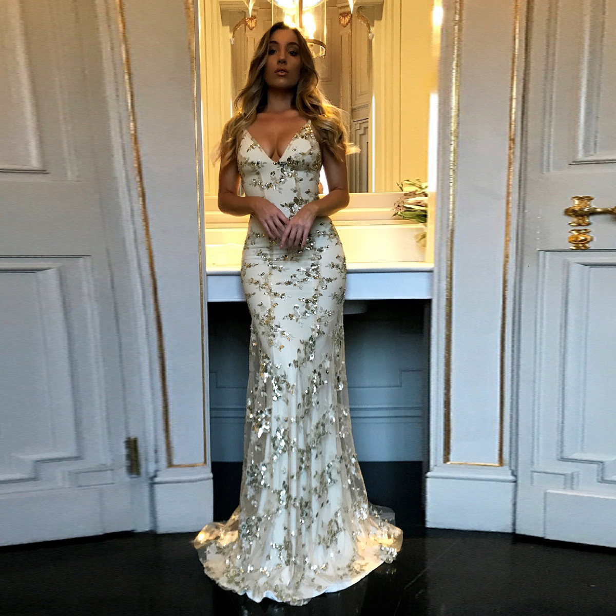 High end extended sequin mesh slimming tail sexy backless dress long skirt