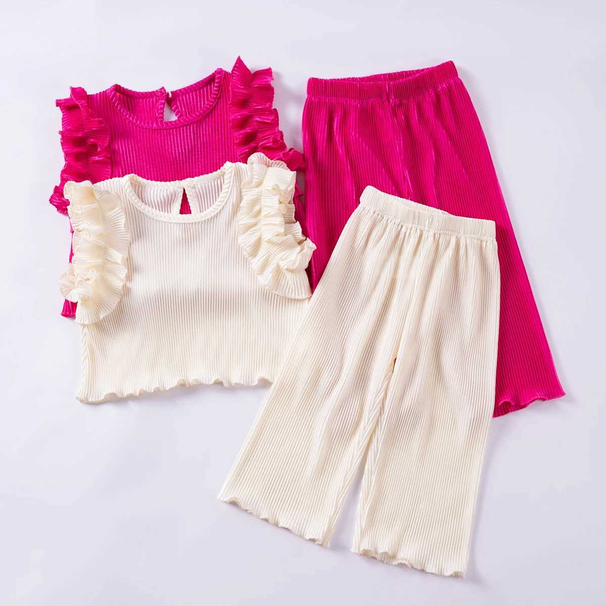 Girls 2-piece summer solid color short sleeved top with black fungus edge and sparkling pants set casual holiday summer setXJ250410