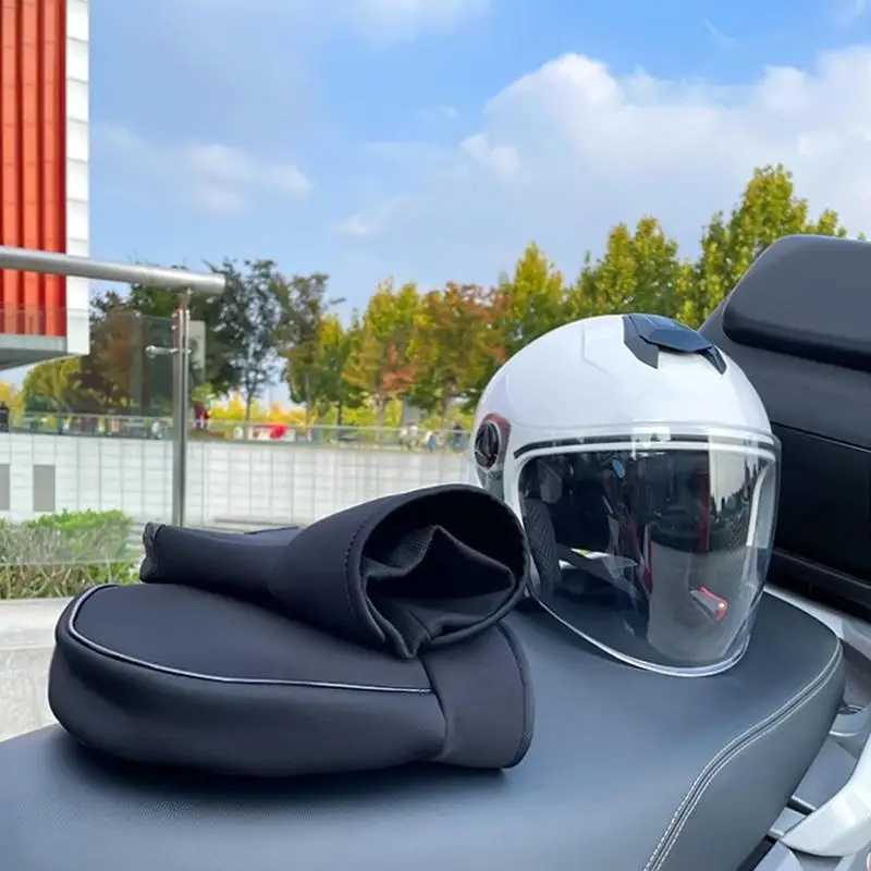 Motorcycle WarmHandlebar Muff Grip Handle Bar Muff Rainproof Riding Protective Winter Scooter Thick Warmer Thermal Cover Gloves S25118