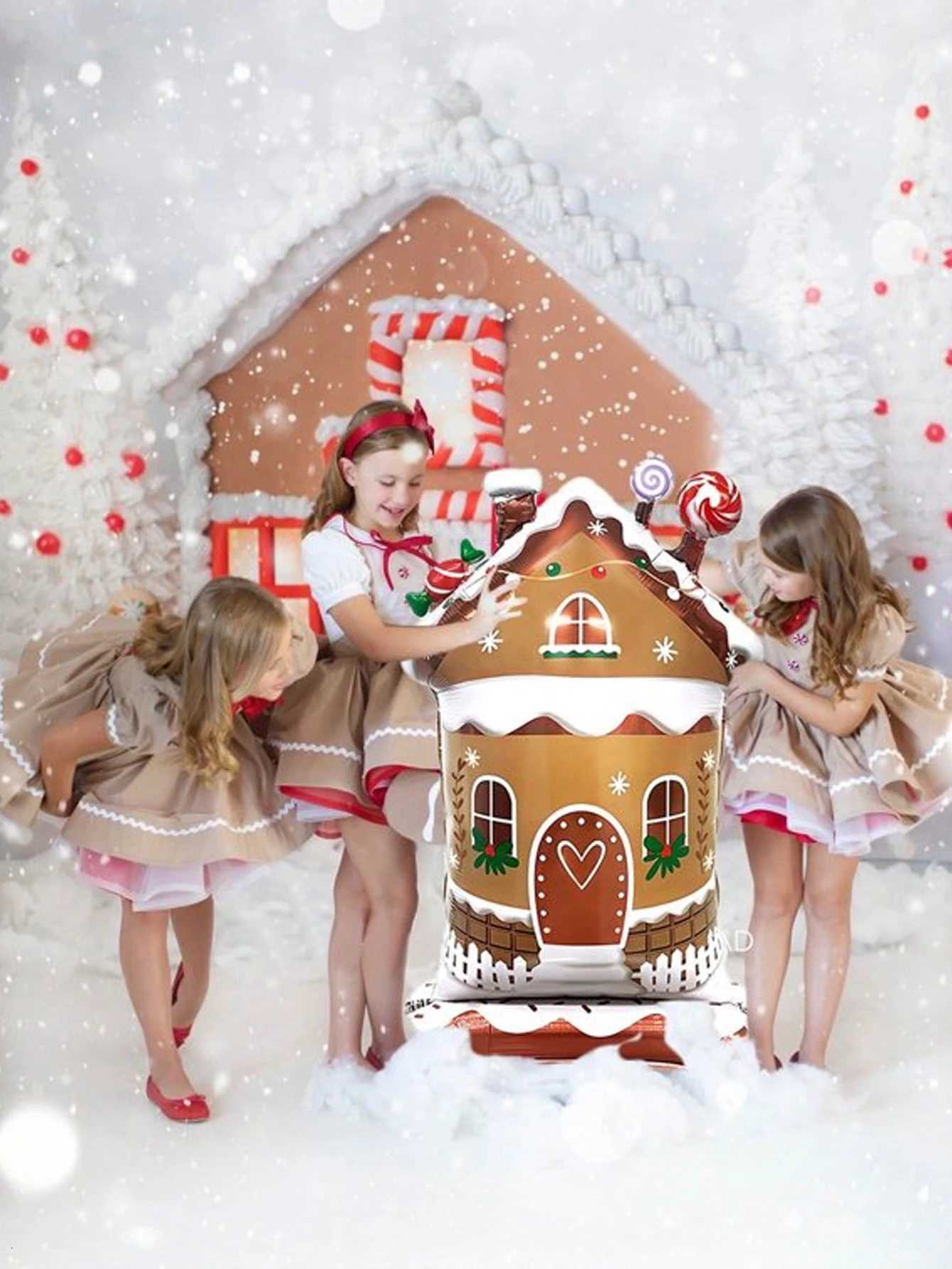 Christmas Vertical candy house aluminum foil balloon Christmas party decoration candy party Christmas balloon layout theme event scene Y251111