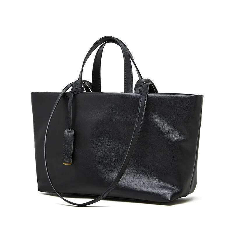 Women's New Women's Armpit One-Shoulder Cowhide Tote Bag Niche Crossbody Retro Soft Leather Large Capacity