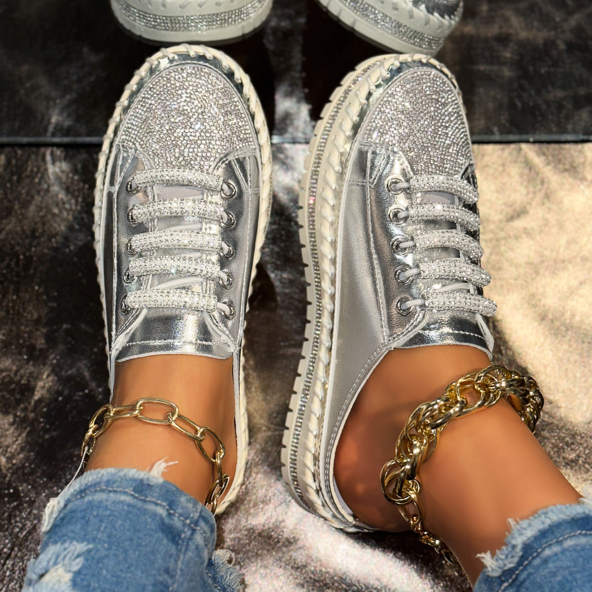 Women's Shiny Water Diamond Luxury Shoes Spring and Autumn Casual Sports Shoes Women Fashion Flat Shoes Designer Lace up Slippers Zapatos Mujer