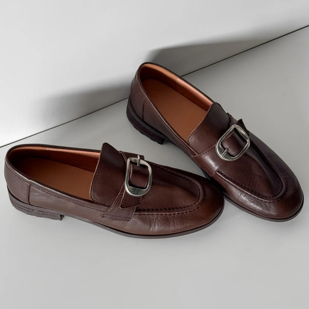 Womens cow leather round toe metal buckle slip-on flats loafers high quality soft comfortable casual moccasins shoes for woman 251110
