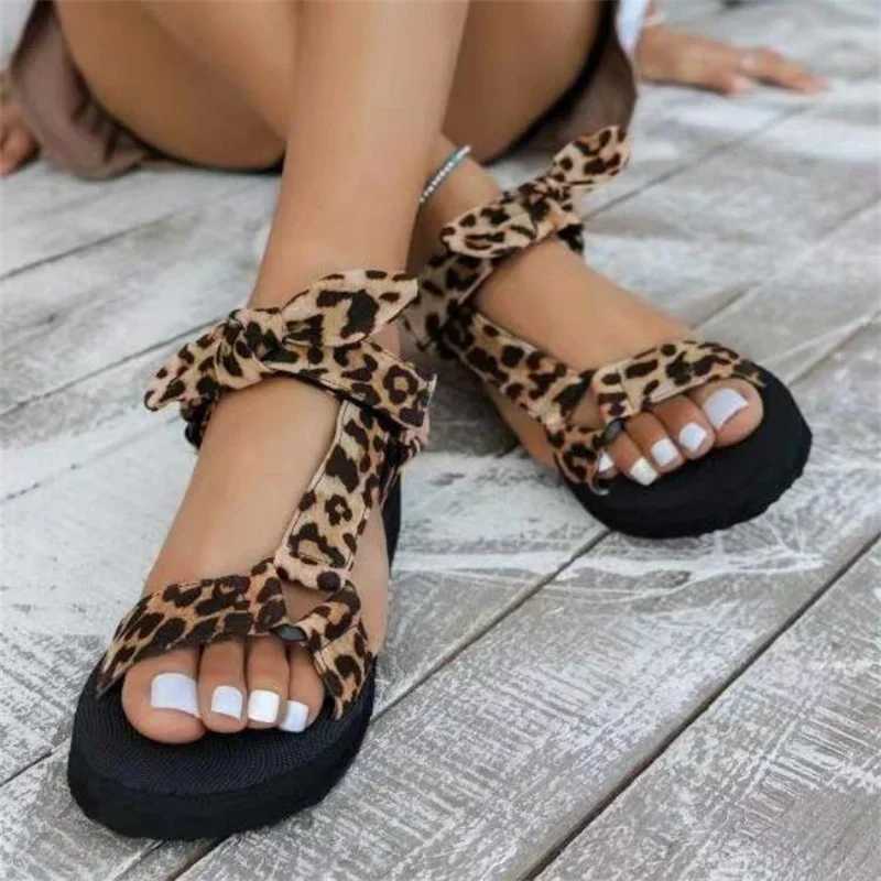 New summer womens sandals in flat casual lace bow shoes suitable for womens Fi 2023 outdoor leopard beach MUJIXJ250410