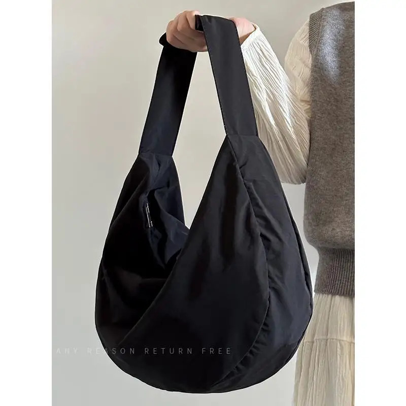 Trendy Fashionable Shoulder Bags Wrapped with Dyed Nylon Canvas Bag Large Capacity Single Crossbody Hobos 251110