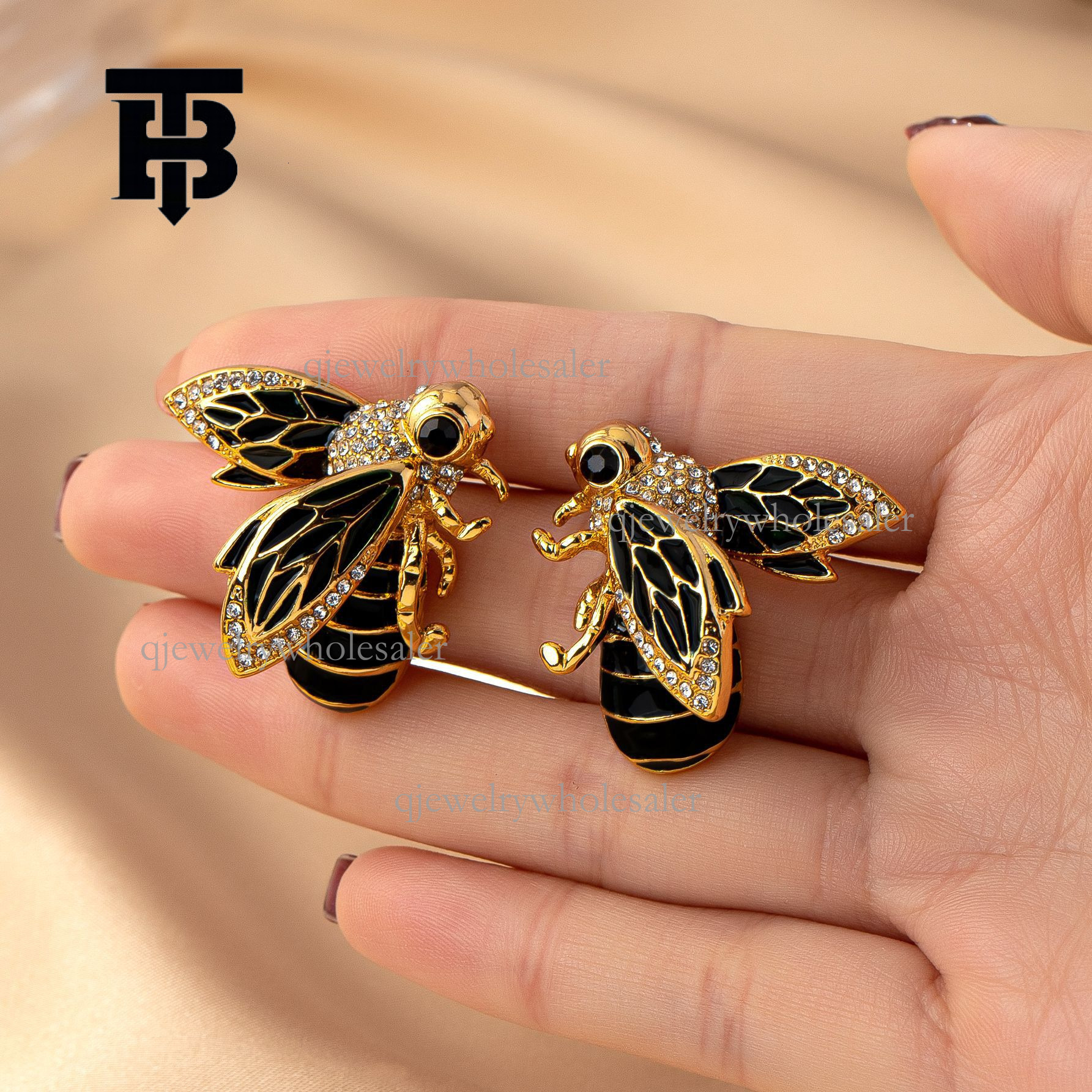 TB BHULAMTE Designer Fashion Bee Earrings European And American New Luxury Insect Enamel Oil Drop Animal Brooch Retro Women's Jewelry
