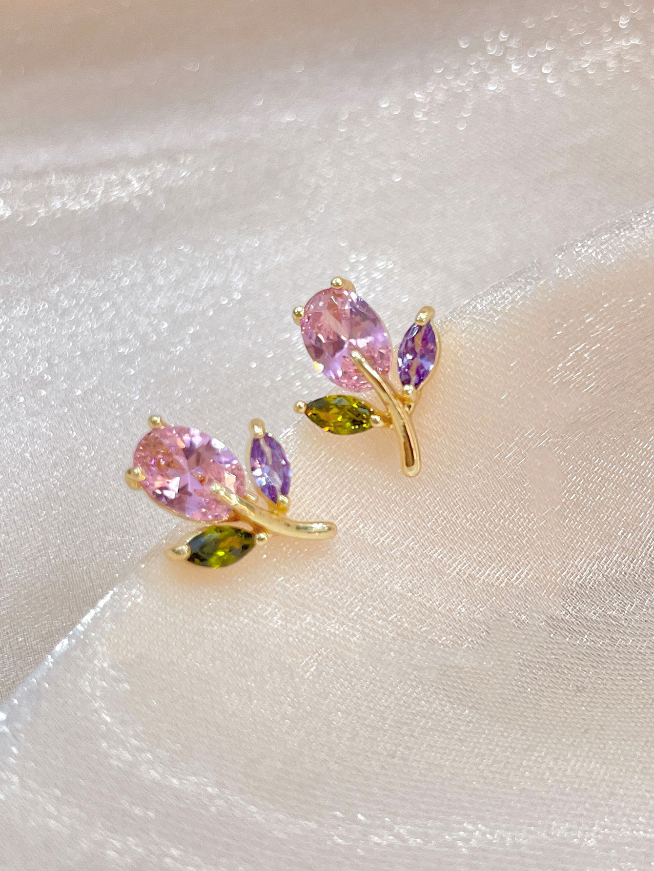 Elegant Ladies' Pink Oval Zirconia Tulip Earrings - Handcrafted Jewelry Accessory