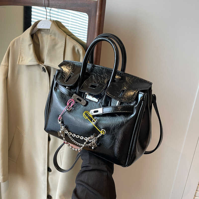 High quality large capacity for womens new trend fashionable and versatile crossbody bag popular handbag bigclothfgg22