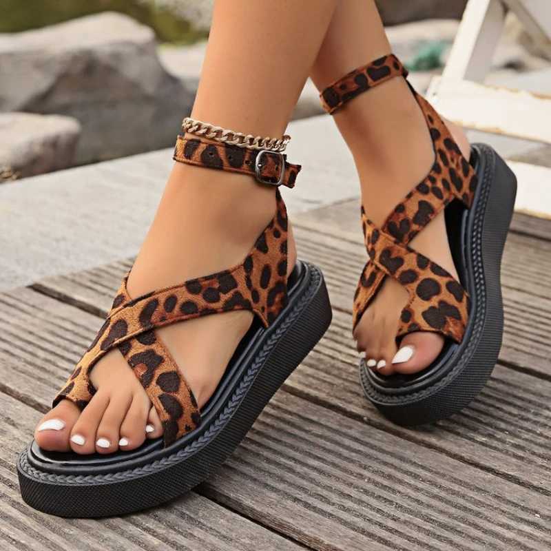 Womens sandals new summer flat shoes womens Fi outdoor leopard beach strapless platform sandalsXJ250410
