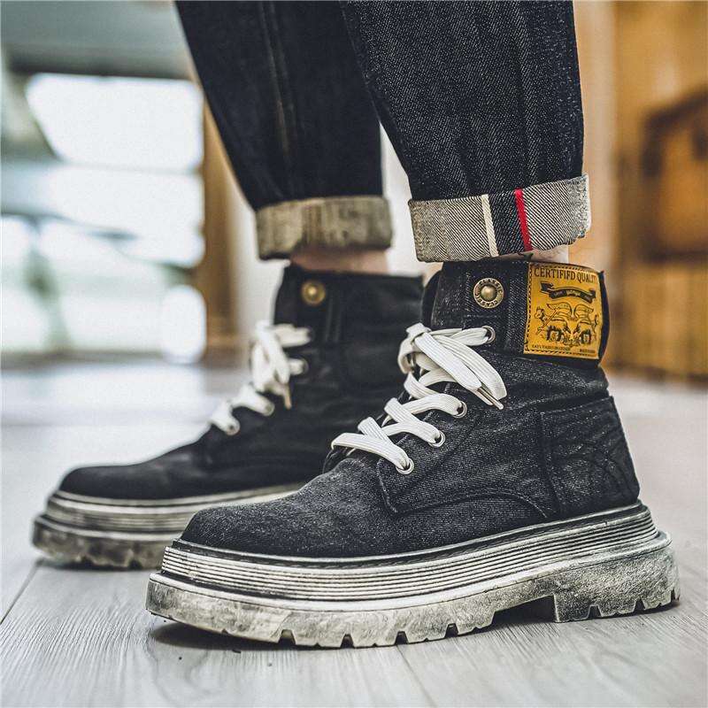 New Men's Black Leather High Top Boots British Style Trendy Motorcycle Lace up Boots Men's Vintage Riding Shoes