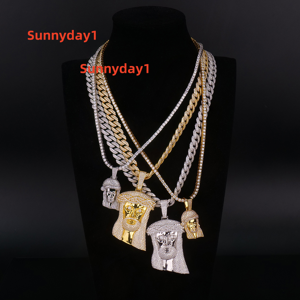High Quality Hip Hop Men Jewelry Custom 925 Silver Jesus Cross Ice Out Chain Necklace Vvs Mossanite Moissanite Diamond Pendant