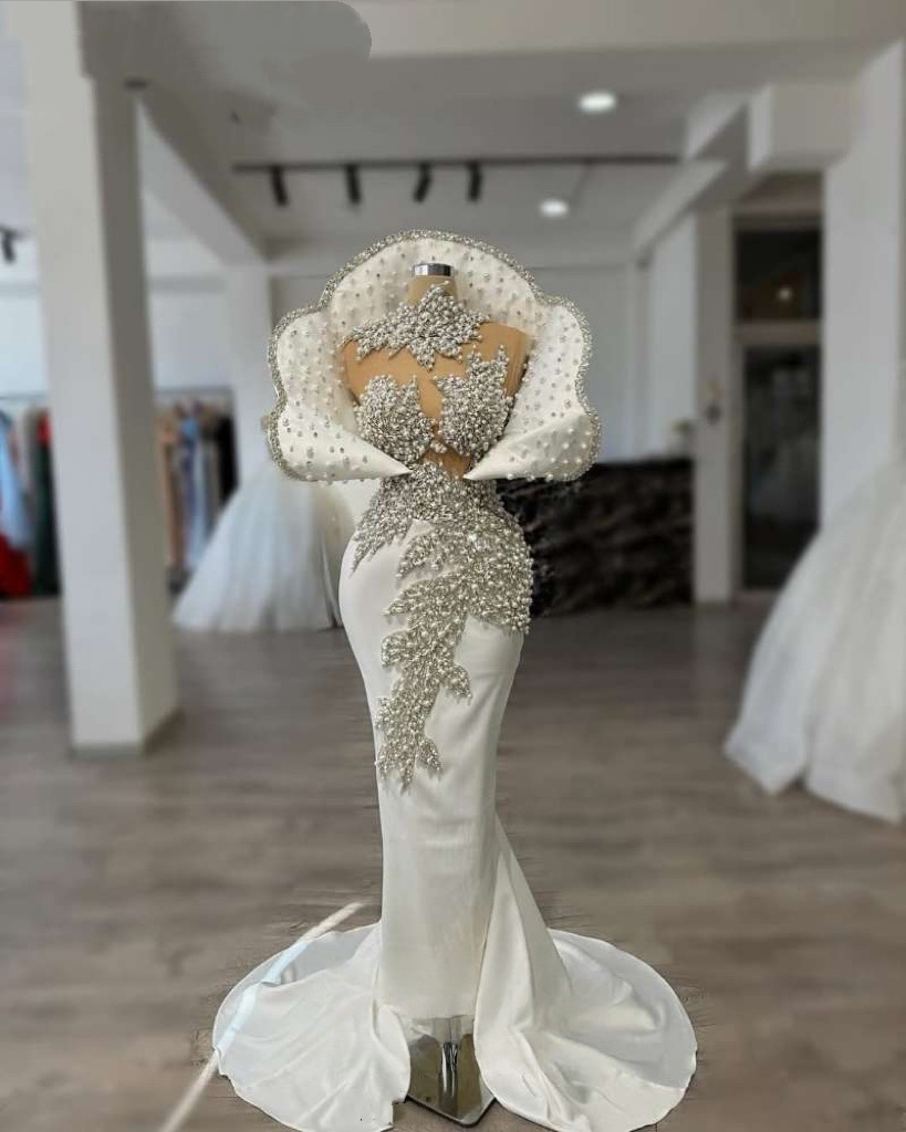 Luxury Wedding Dress 3D Lace Pearls Illusion Neck Bridal Gowns Celebrity Women Mermaid Bride Dresses Customized Satin