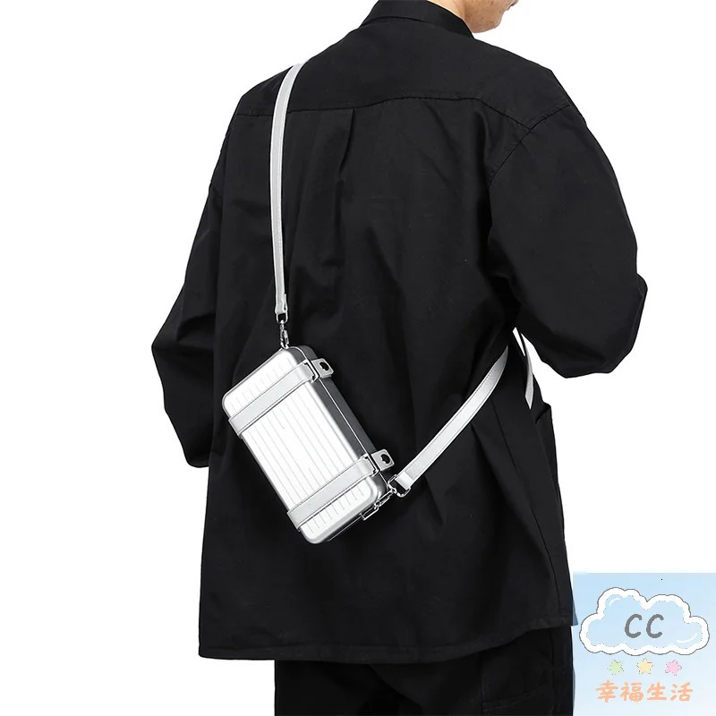 Innovative Hard Shell Square Handbag with Luggage Fashionable Personalized Shoulder Bag for Gifting 251105