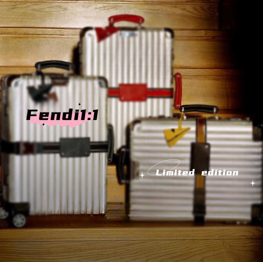 designer suitcase is made of aluminum-magnesium alloy, with a stepless pull rod and universal wheels, making travel easy and convenient