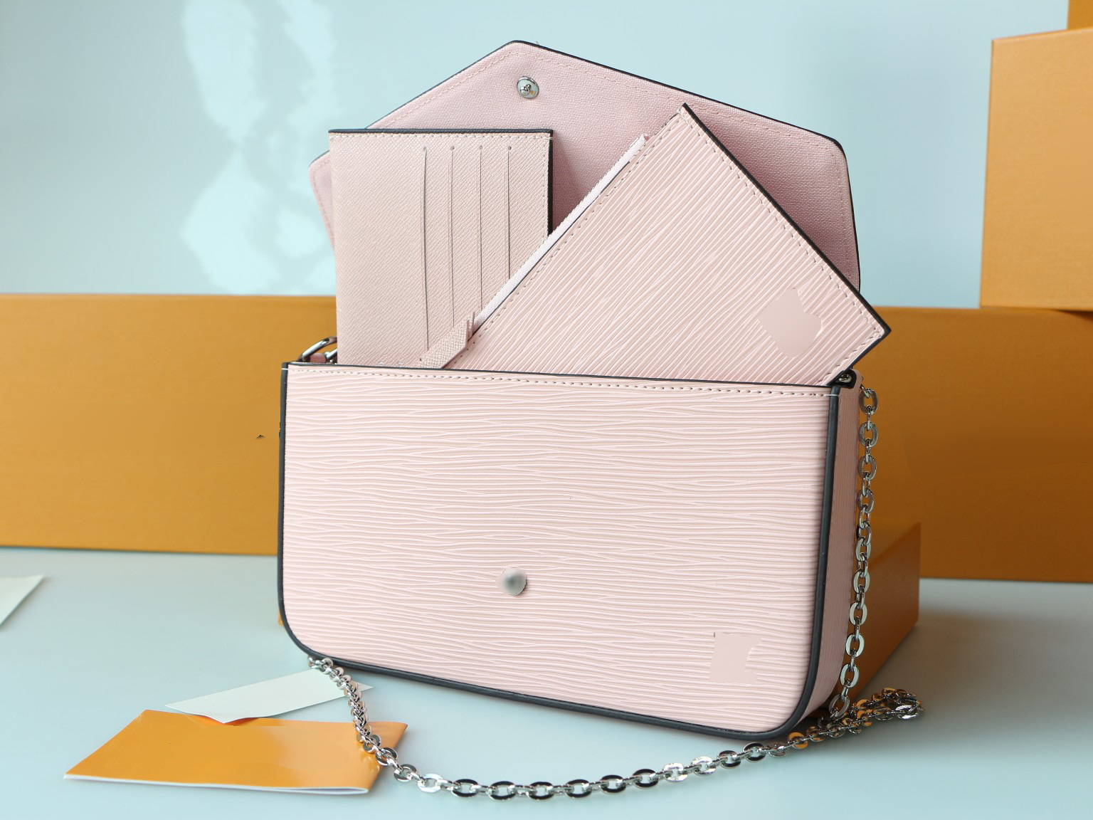 Fashionable Eco-Packaging Back Pack Made from Sustainable Materials