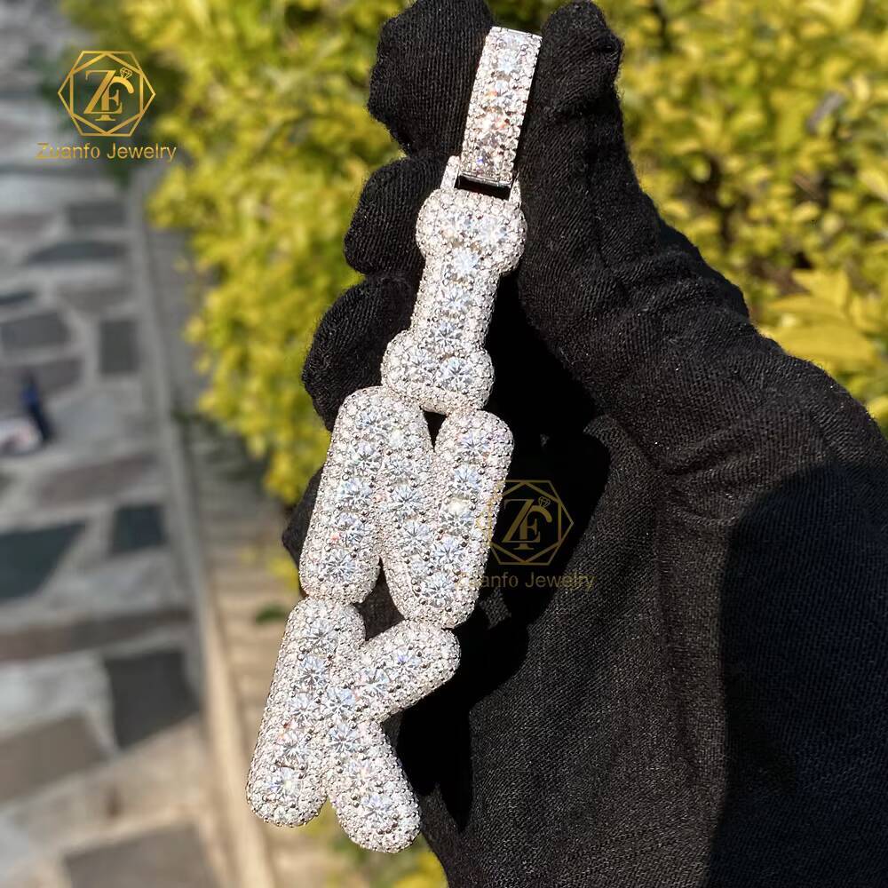 HipHop Style Customizable Iced Out D Letter Pendant VVS1 Moissanite Diamond Name Charm for Mens Gift or Party Accessory Customizable