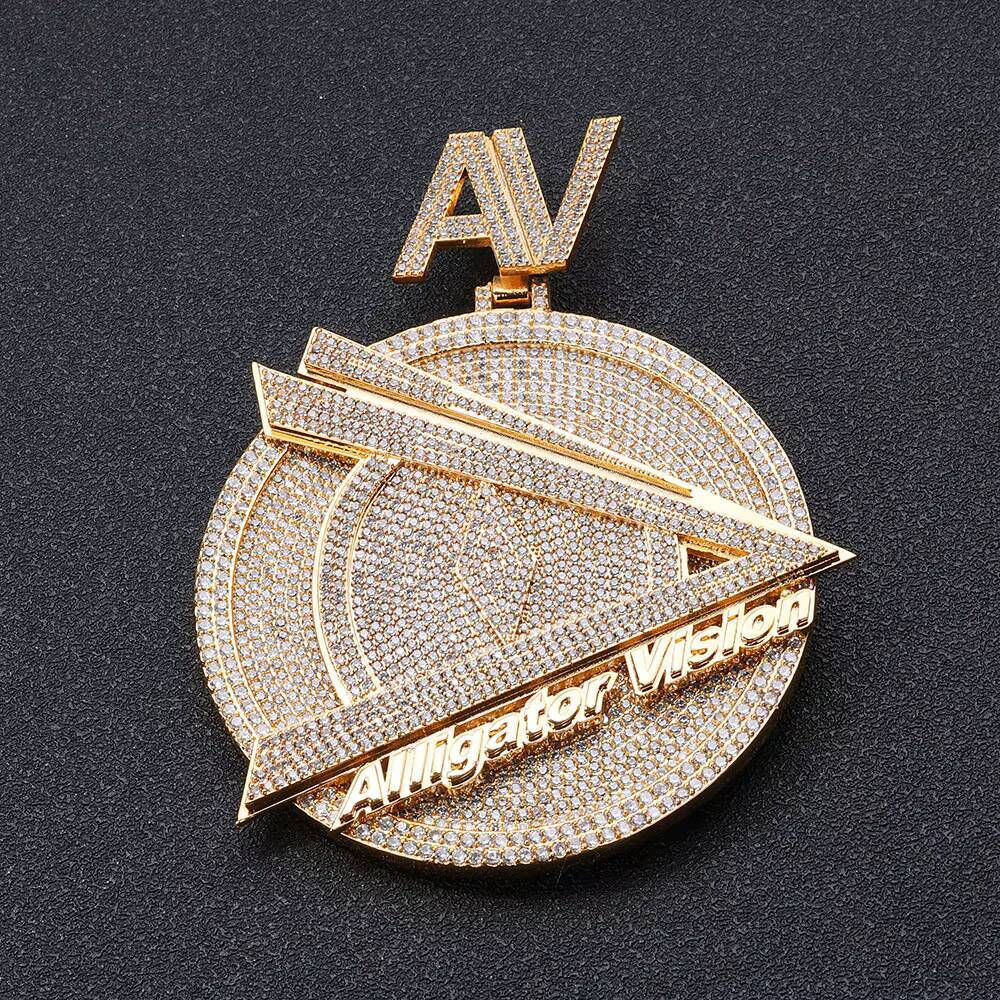 NUOYA Prayer Hand Pendant Round Shape Custom Pendant Fine Jewelry Silver Plated Customized Letters Iced Out Diamond Pendants Customizable