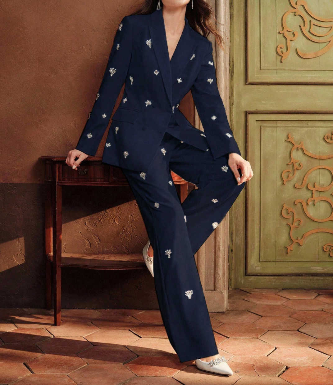 Luxury Suits For Women Double Breasted Peaked Lapel Jacket Blazer Business Party Sets Crystals Office Ladies Customized Outfits