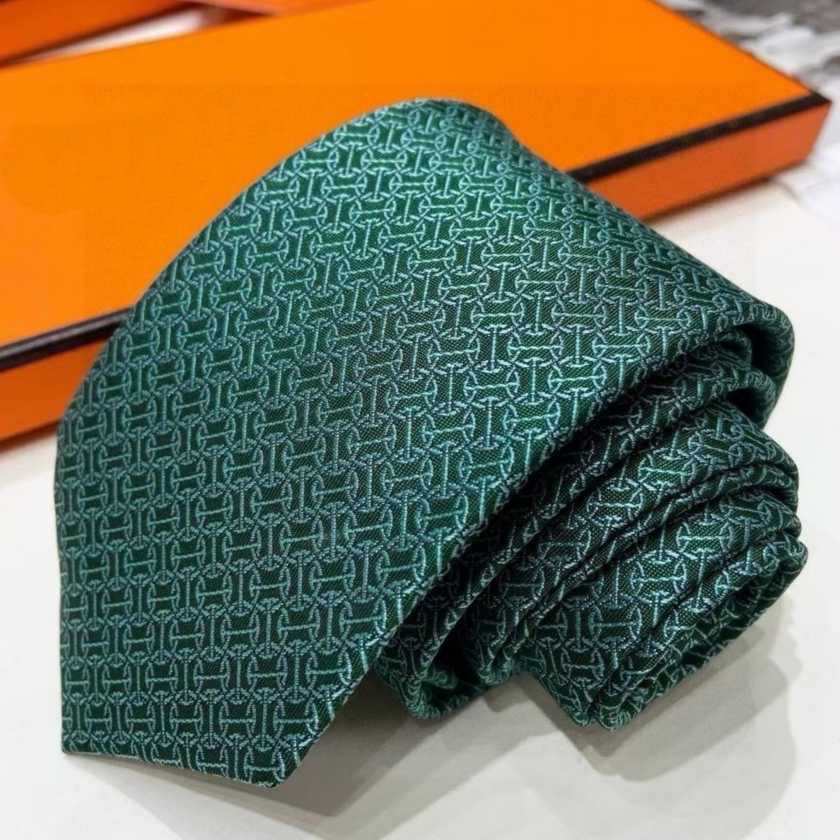 2025 Luxury High Quality Men's Tie Silk Necktie black blue Aldult Jacquard Party Wedding Business Tie Woven Fashion Top Fashion Design Hawaii Neck Ties 88