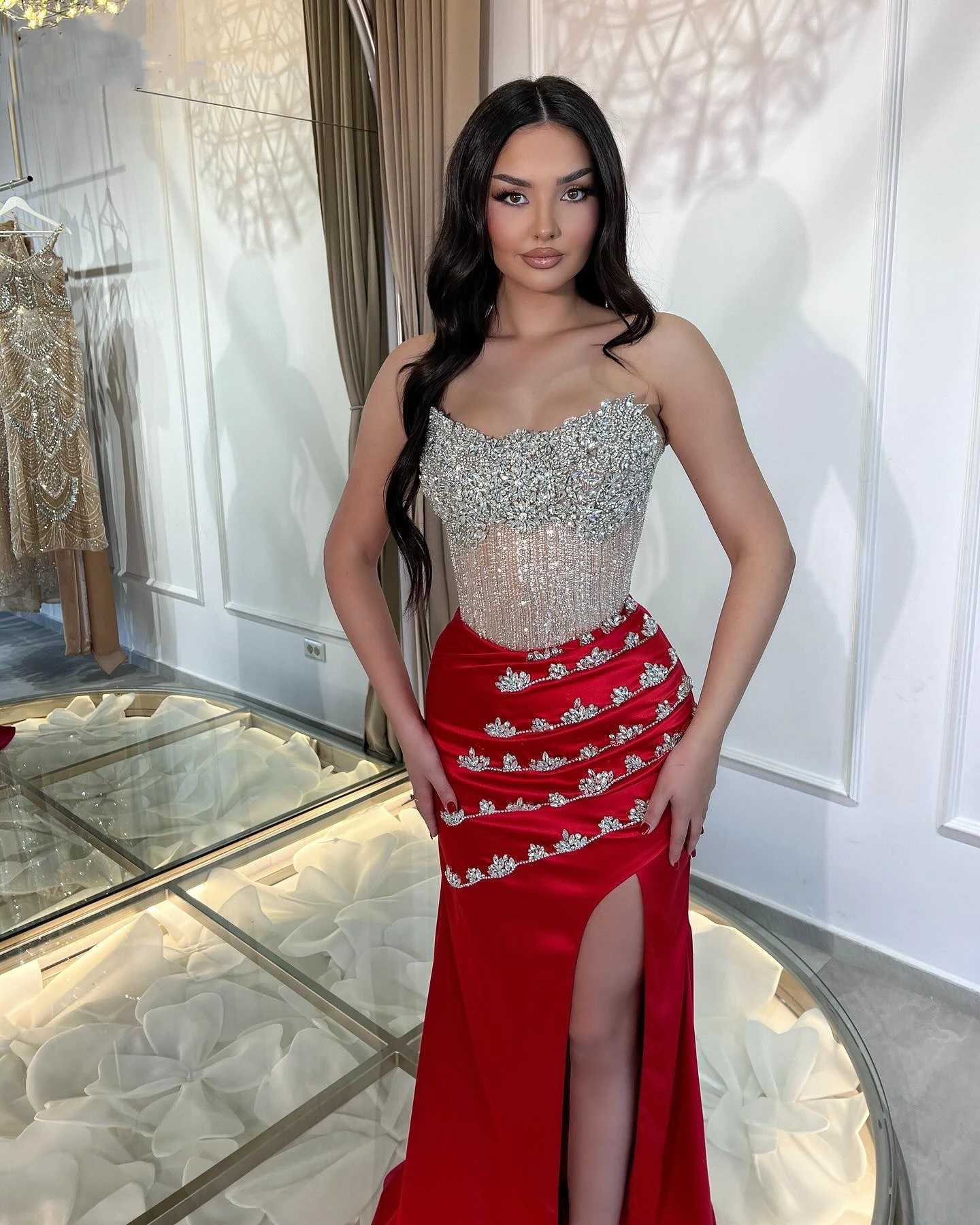 Elegant Strapless Evening Dresses Crystal Prom Gowns Mermaid Rhinestone Side Split Customized Slim Sweep Train Formal Occasion Party Dress Vestidos de