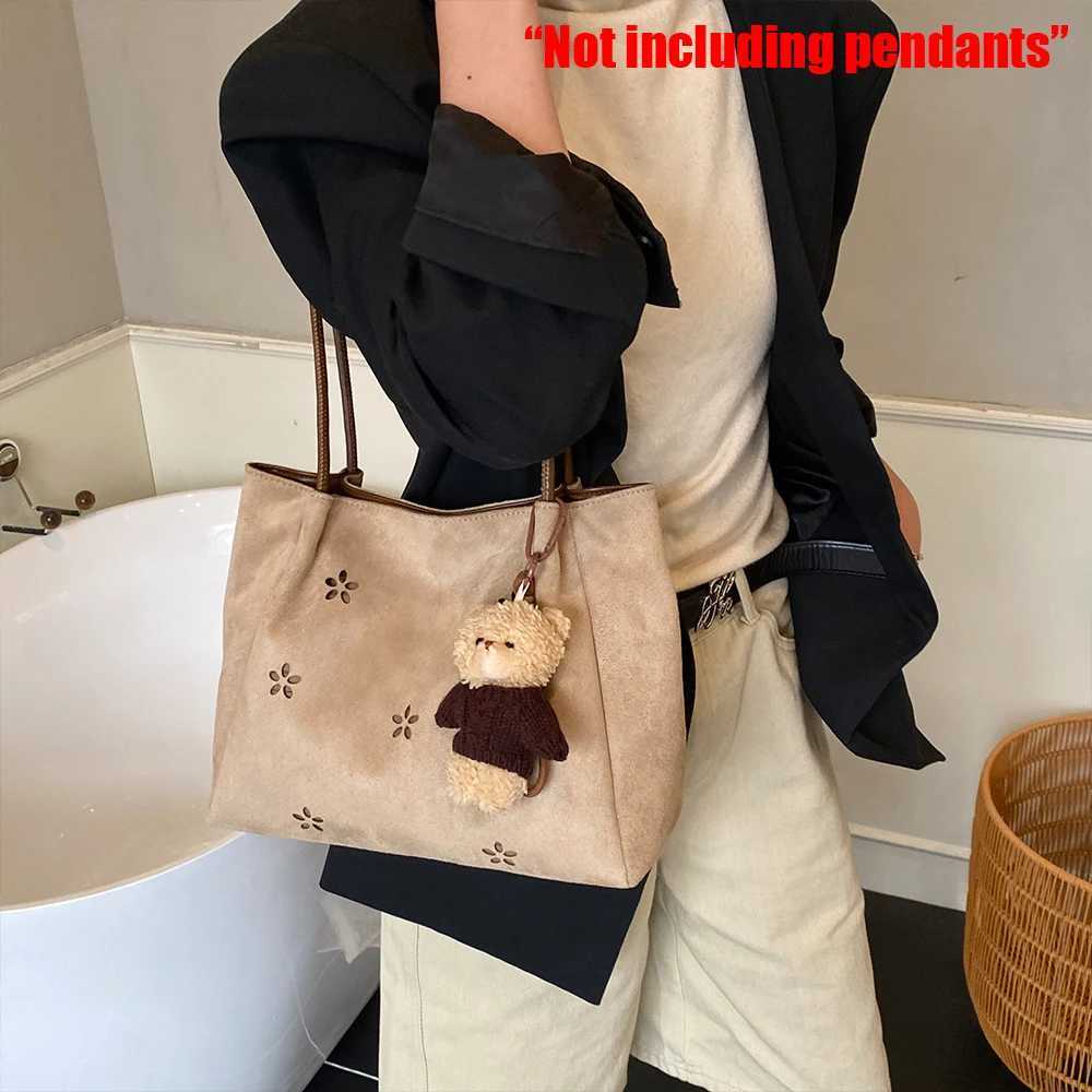 Hollow Out Bag for Women New Autumn and Winter High-End Retro Work Commute Tote Bag Large Capacity Shoulder BagT251110