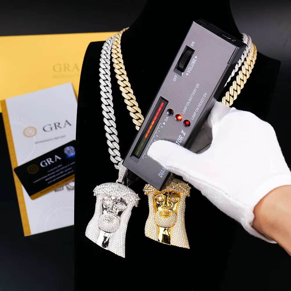Custom Mens 925 Sterling Silver Big Jesus Pendant Hip Hop Style Ice Out Moissanite Silver Yellow Gold Plated Fine Pendants