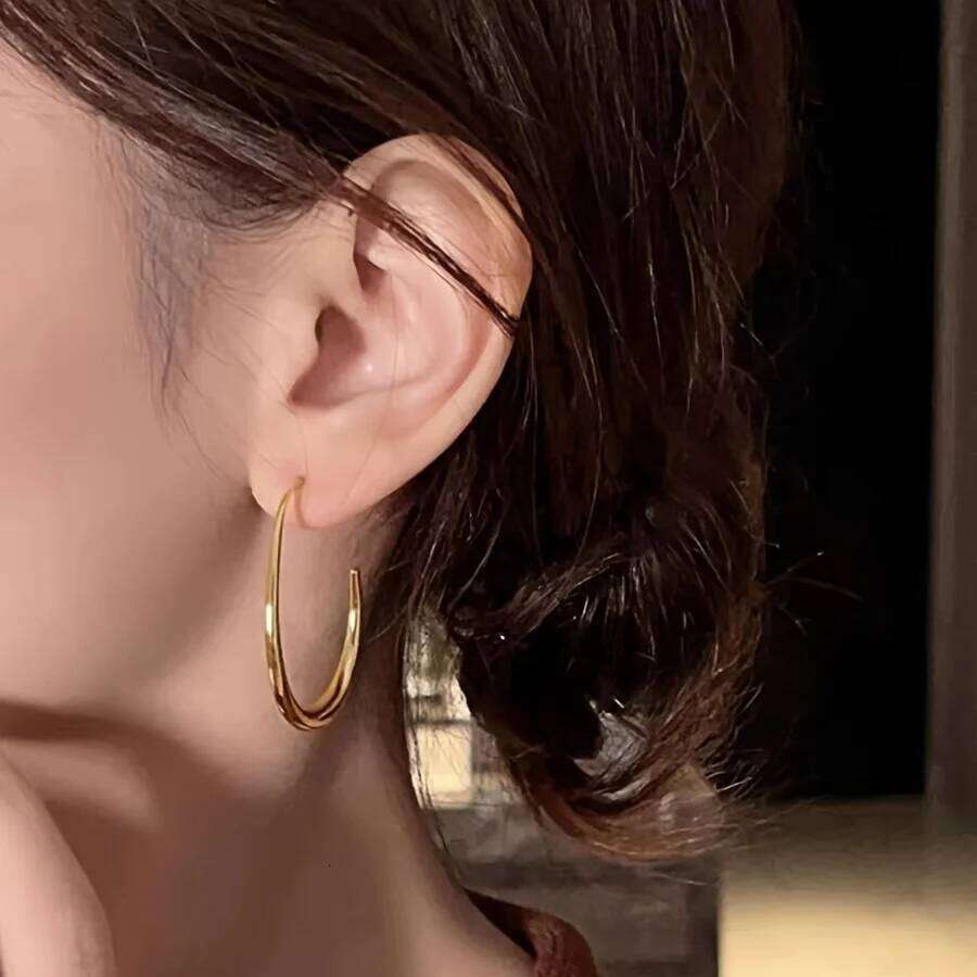 Glossy Minimalist Water Drop Design Hoop Earrings Copper 18K Gold Plated Jewelry Vintage Elegant Style For Women Daily Wear