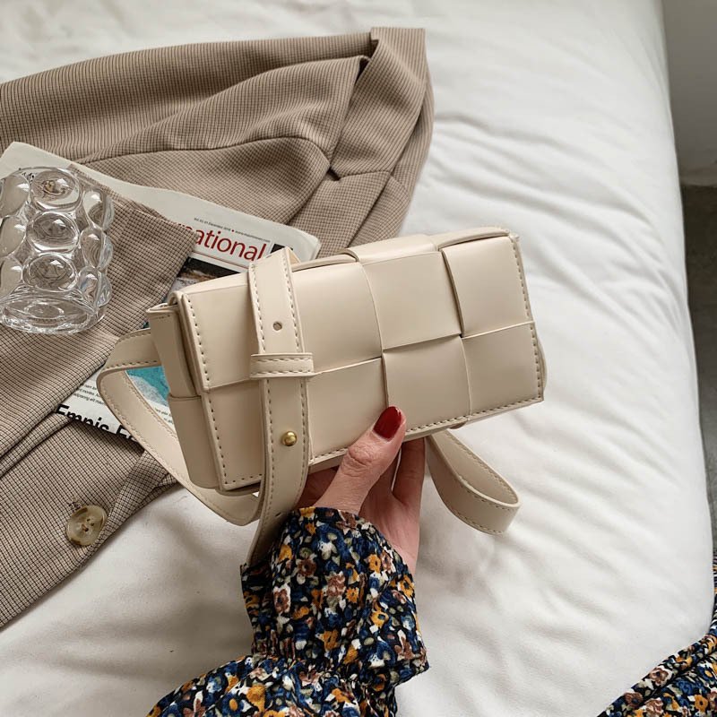 Lady Countess Popular Small Bag ins new Style Women's Bag Korean Version Woven Crossbody Bag Single Shoulder Chest Bag Small Square Bag