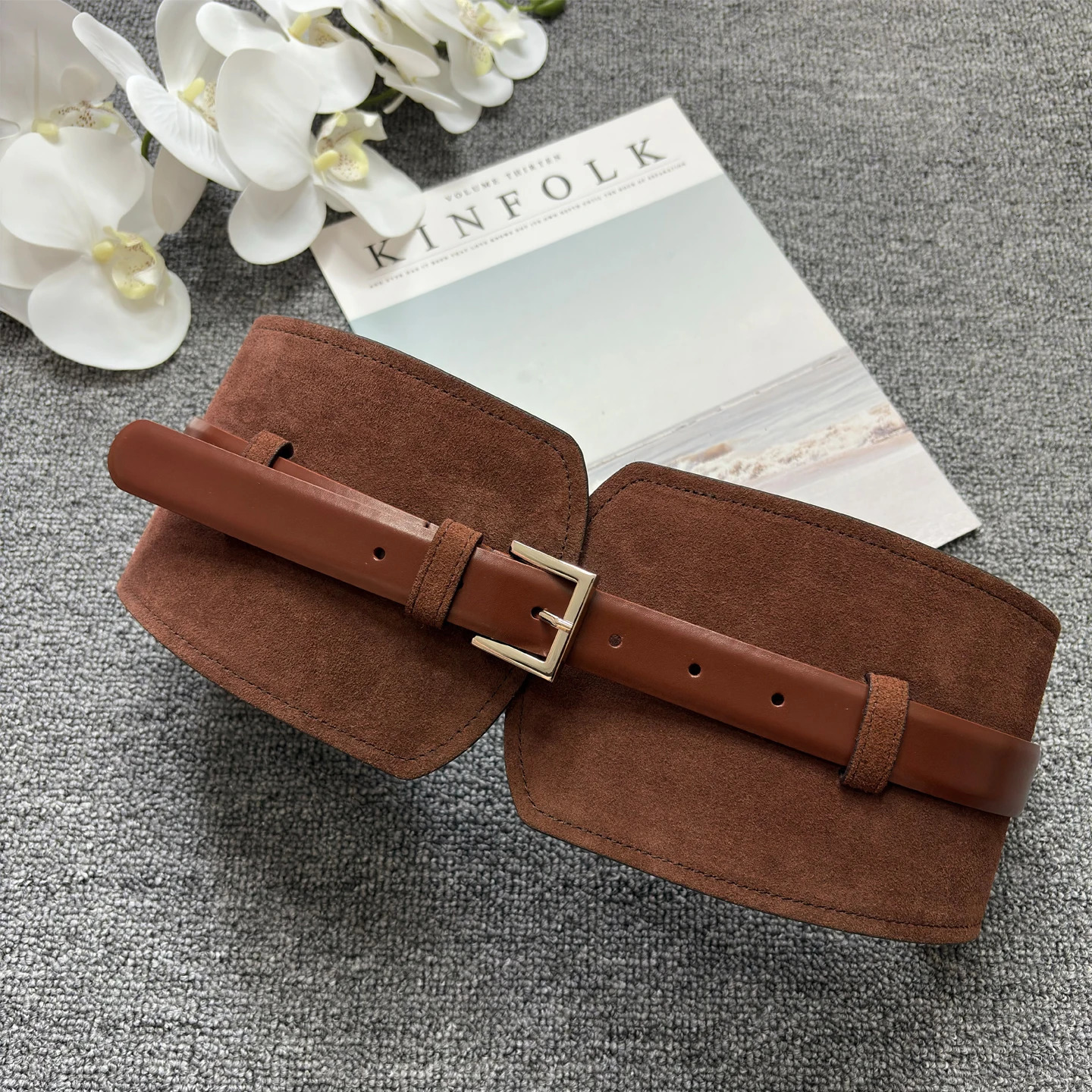 Retro suede dual-purpose waistband with contrasting brown leather and jacket waistband and wide belt 251110