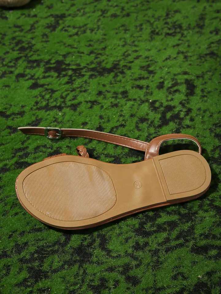 Womens casual flat shoes with woven design popular brown comfortable shoes suitable for daily wearXJ250410
