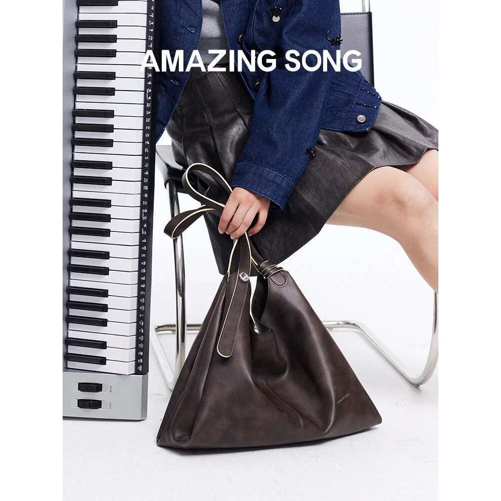 Designer Bag Amazing Song Berry Tote