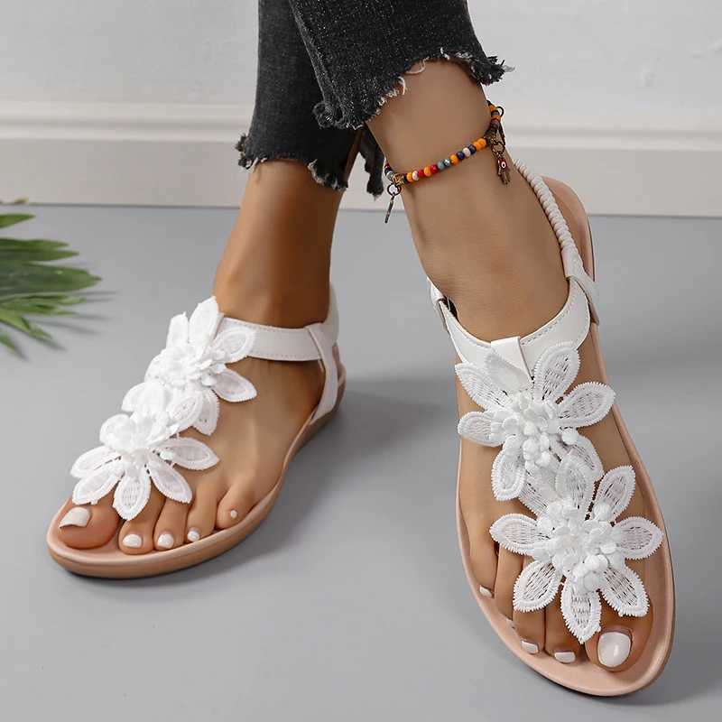 Fi White Flower Sandals Womens Pinch Toe Sandals Flat Shoes Womens Summer Casual Shoes Bohemian Flower Skating Beach Womens ShoesXJ250410