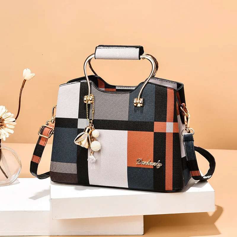 2025 New Fashionable Women's Crossbody Bag Leather Adjustable Shoulder Strap Top Handle Bag Large Capacity Shoulder Bag Designer Women's Han