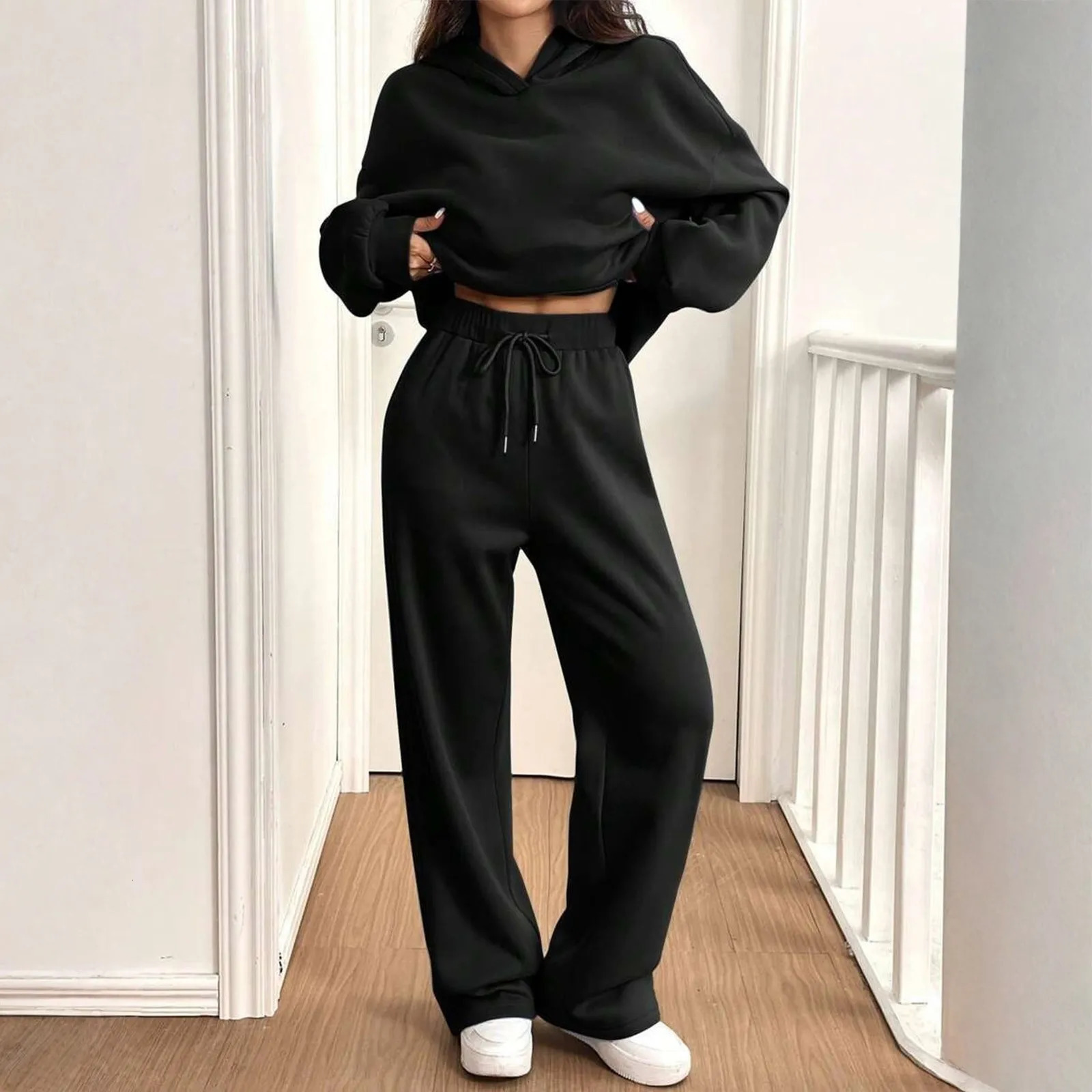 Autumn And Winter Women Casual Fashionable Warm Hooded Sports Suit Autumn And Winter Long Sleeve Solid Color Suit 251106