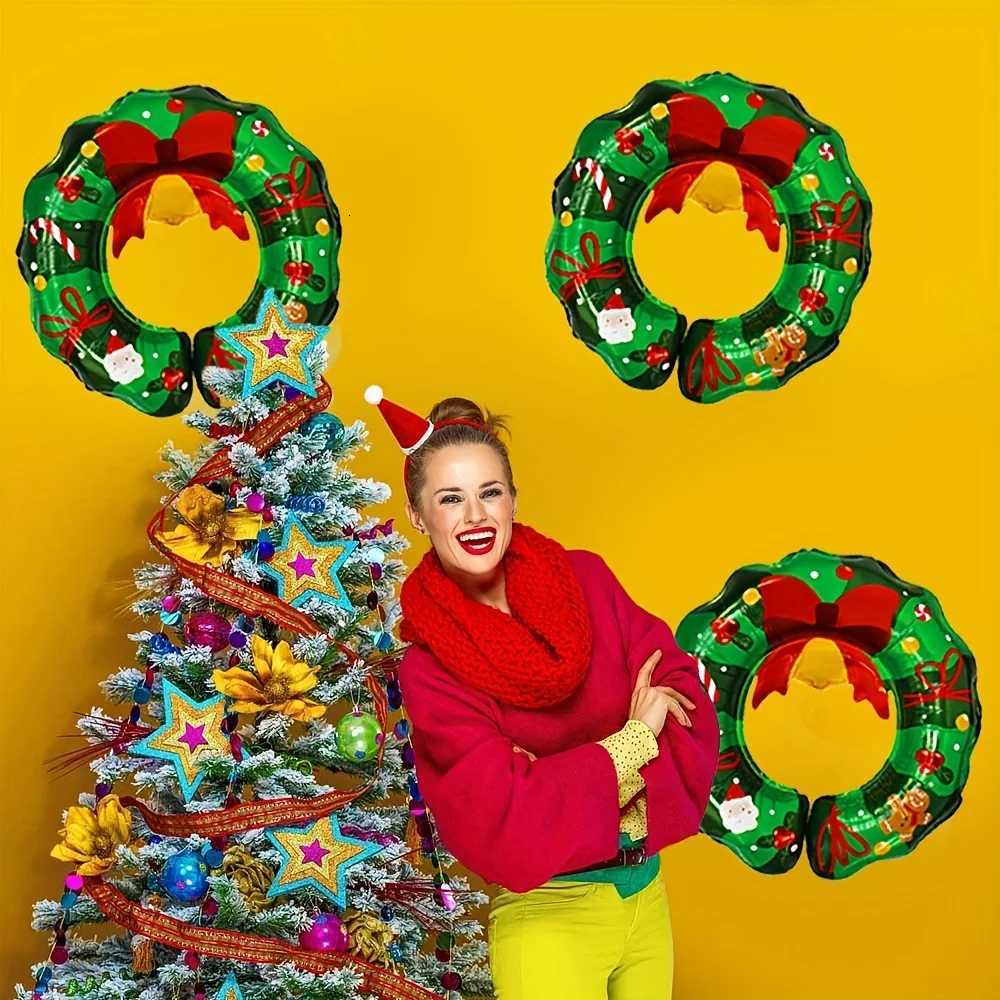 Christmas 3pcs New Christmas Themed Balloons Christmas Small Bell Wreath Santan Snowman Creative Design Styling Party Decoration Balloons Y251111