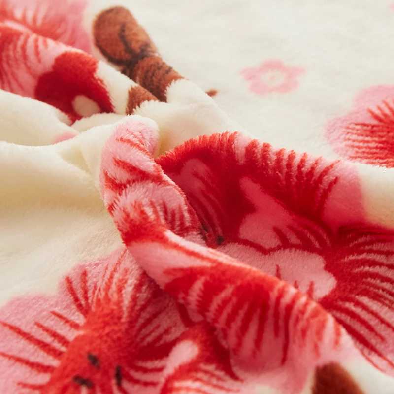 2025 New Thin Blanket for Summer Soft Coral Fleece Flannel Blanket for Beds Flower Printed Plaids for Bed Blanket C251111