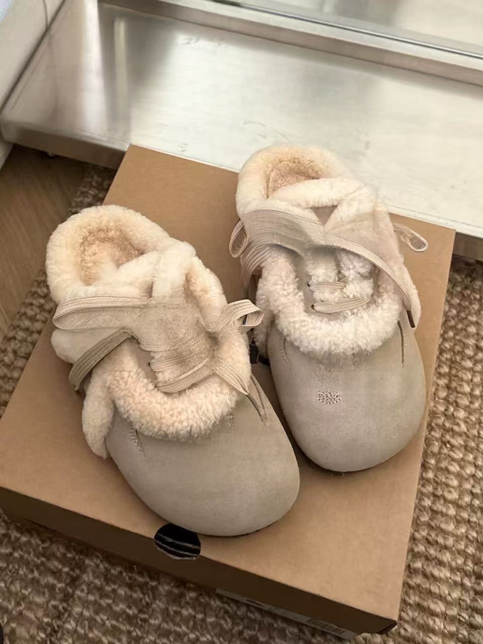 Designer suede lace up plush slippers comfortable autumn and winter new warm cotton shoes designer shoes