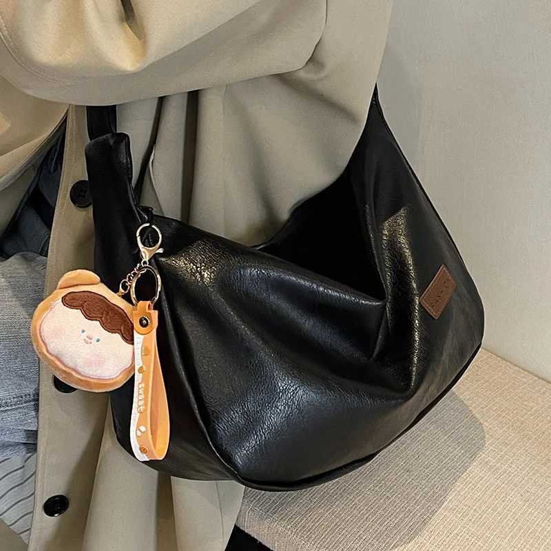 pu leather large capacity shoulder bag dumpling bag all kinds of crossbody retro commuting shoulder bagT251110