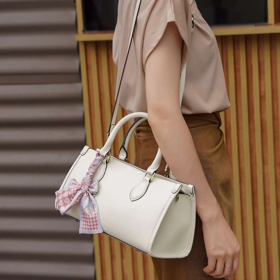 Designer Bag YANATARI Genuine Leather Woman Shoulder Handbags Ladies Crossbody Bags Designer Minimalism Bag 2025