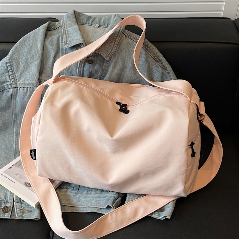 Sports Fitness Bag for Women Wet and Dry Separation Swimming Bag Large Capacity 251110