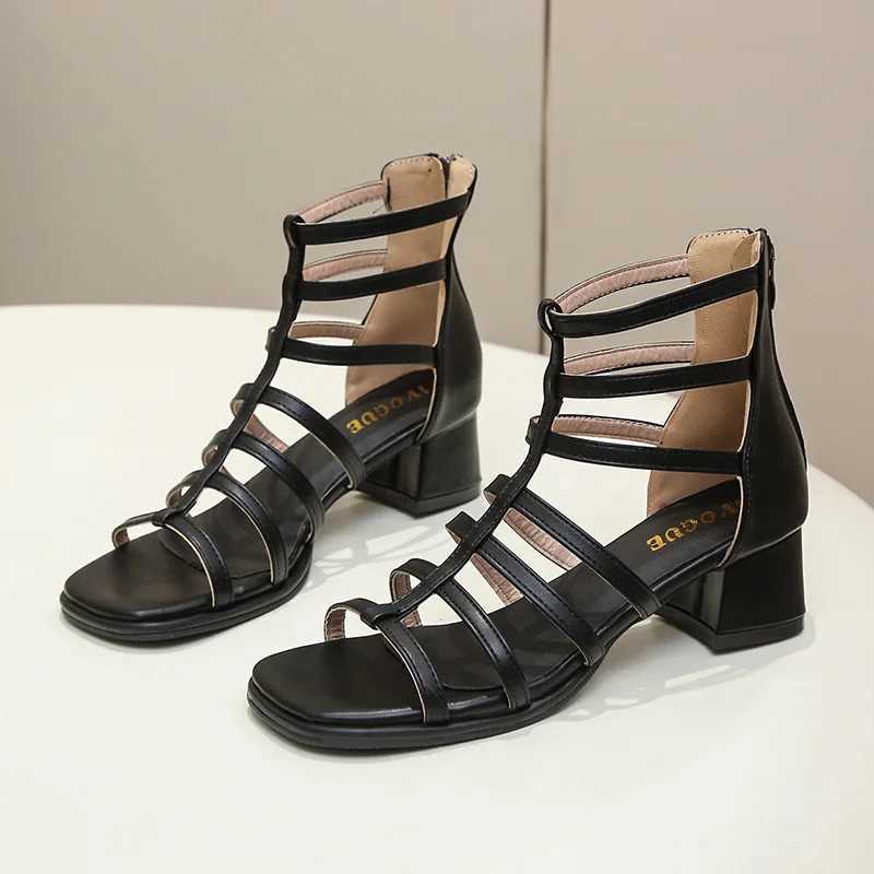 Womens Summer New High Heel Platform Boots Womens Fi Square Toe Hollow Sandals Solid Color Sexy Party Dress SandalsXJ250410