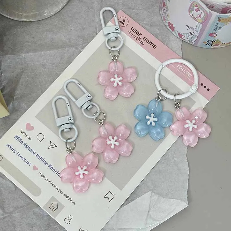 Simulated cherry blossom keychain resin flower jelly cherry blossom pendant keychain cherry blossom transparent flower doll pendant 250409