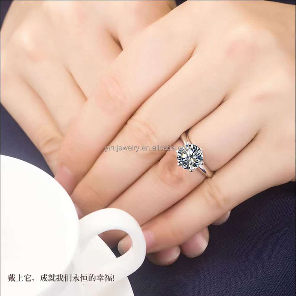 1.0ct Round DEF Moissanite Diamond Solitaire Ring